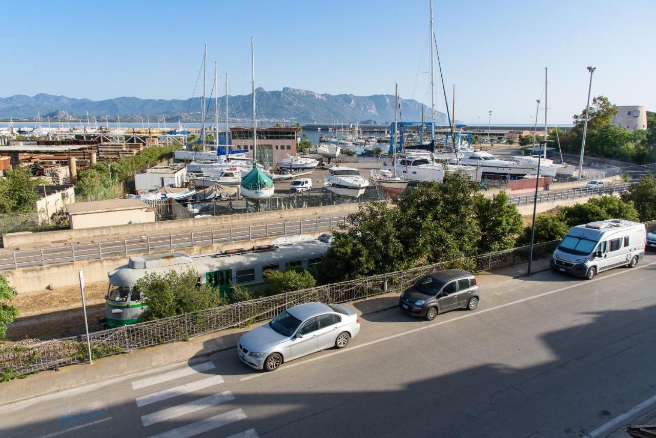 Loft Lungomare Vista Mare E Monti Apartamento Àrbatax Exterior foto
