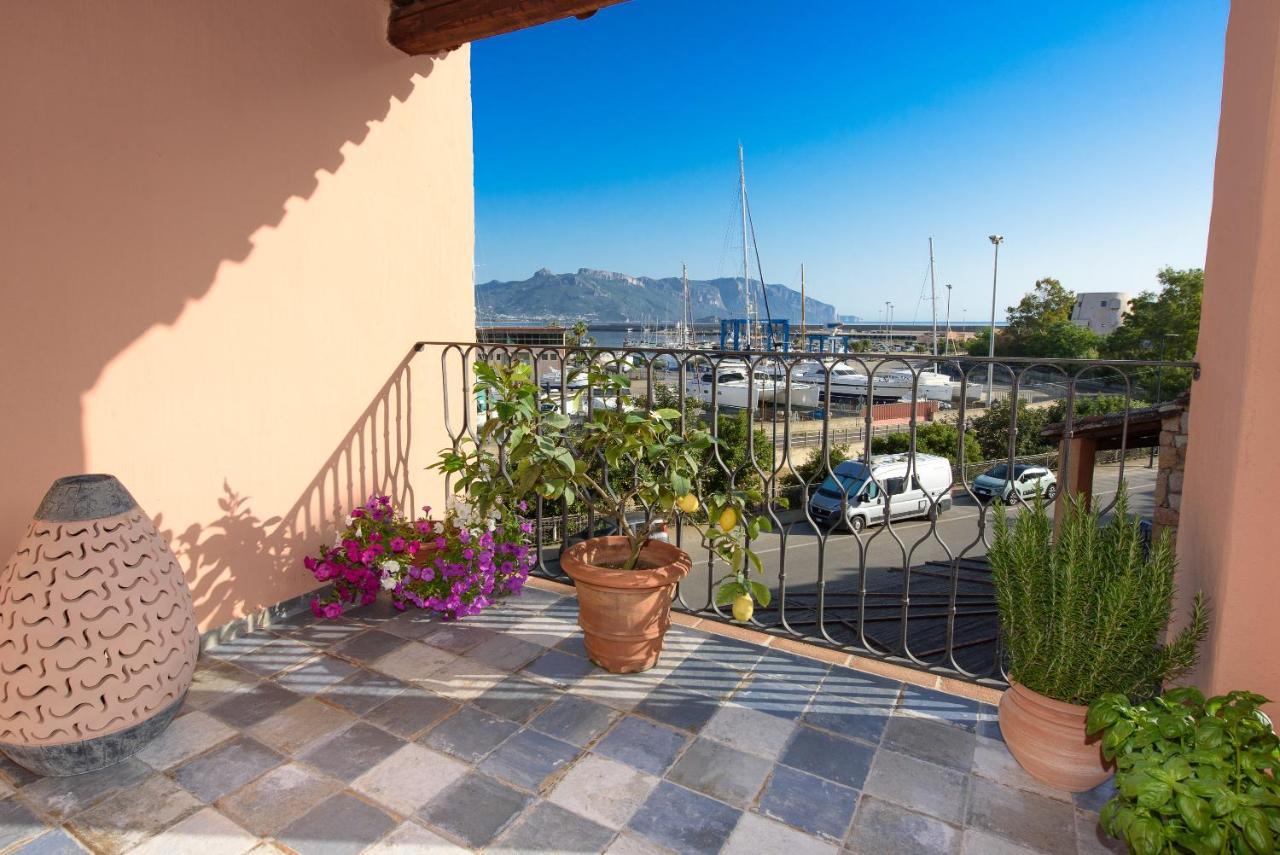 Loft Lungomare Vista Mare E Monti Apartamento Àrbatax Exterior foto