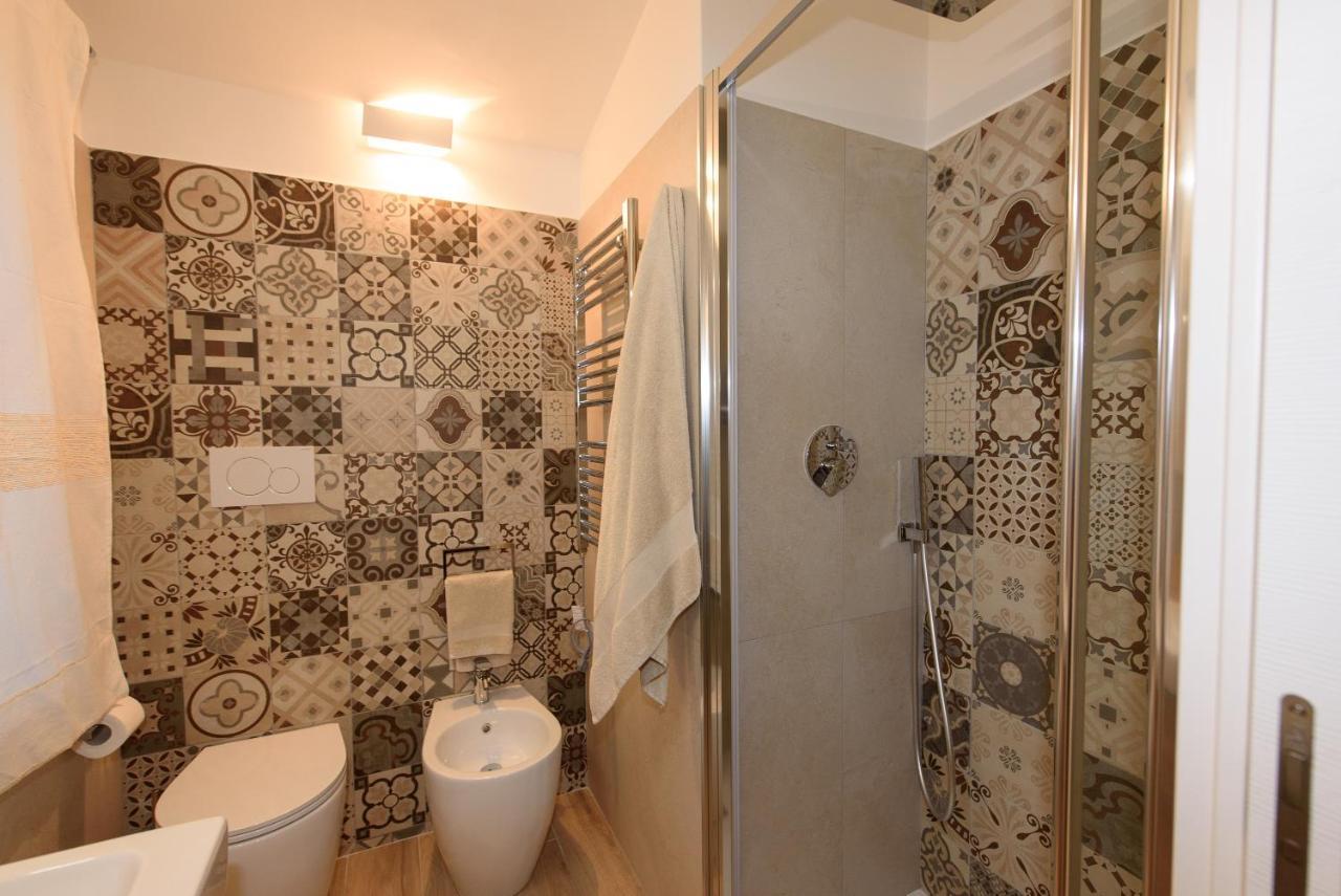 Loft Lungomare Vista Mare E Monti Apartamento Àrbatax Exterior foto